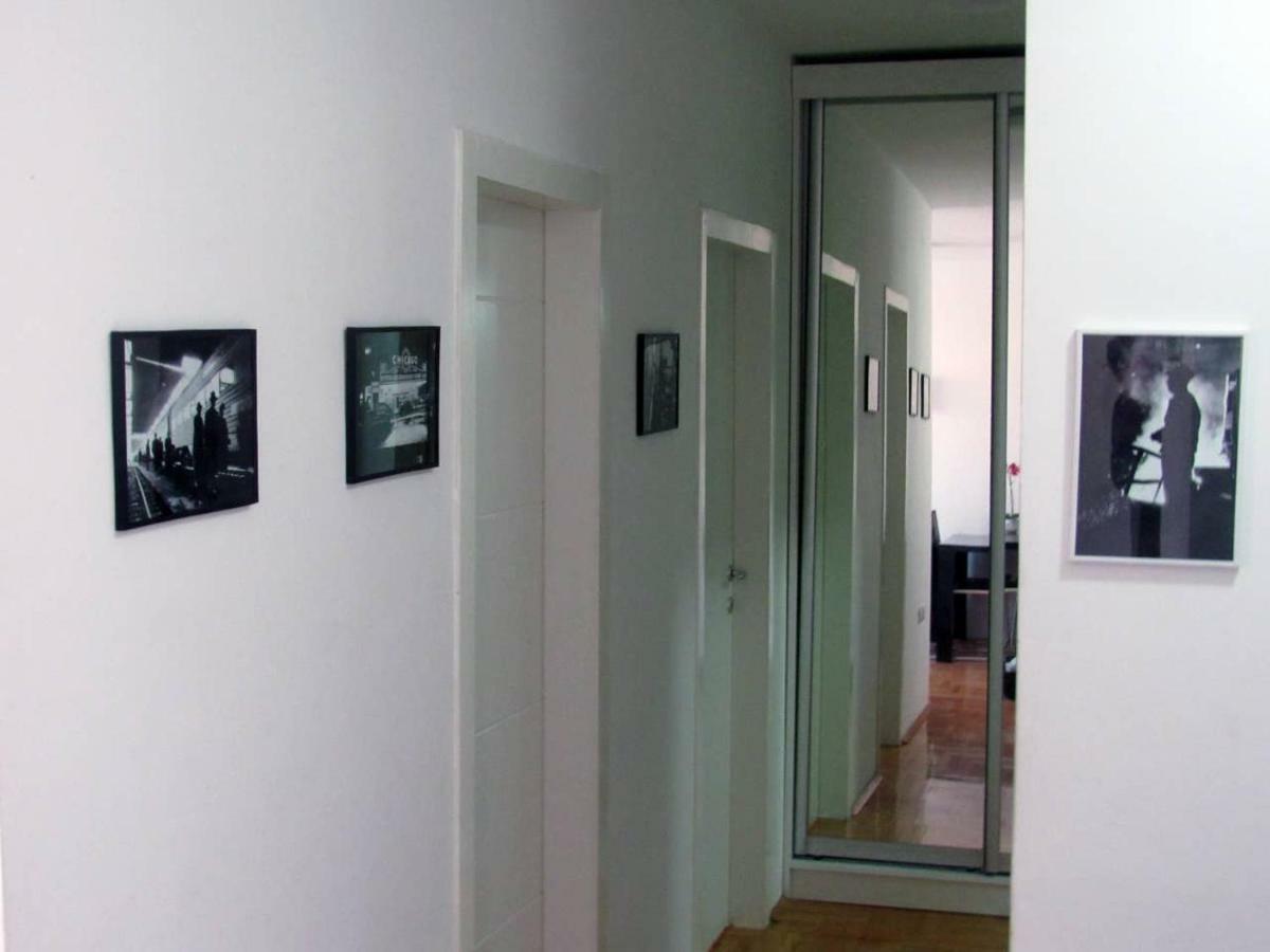 65 Square Meters Designer Apartment In Heart Of City - River View ! Park For Free Ni Dış mekan fotoğraf